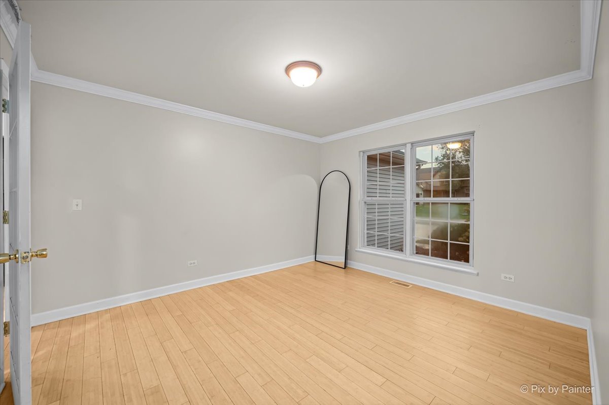 148 S Glenbrook Trail Property Photo 19