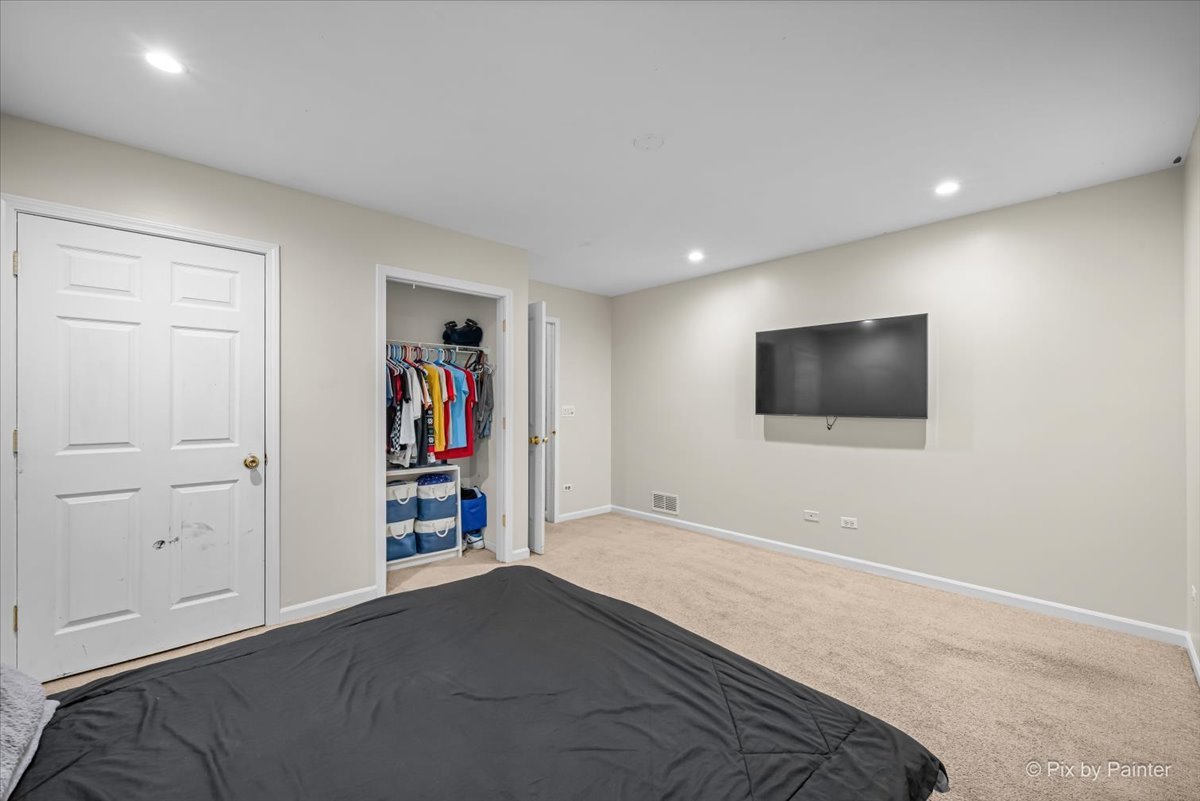 148 S Glenbrook Trail Property Photo 31