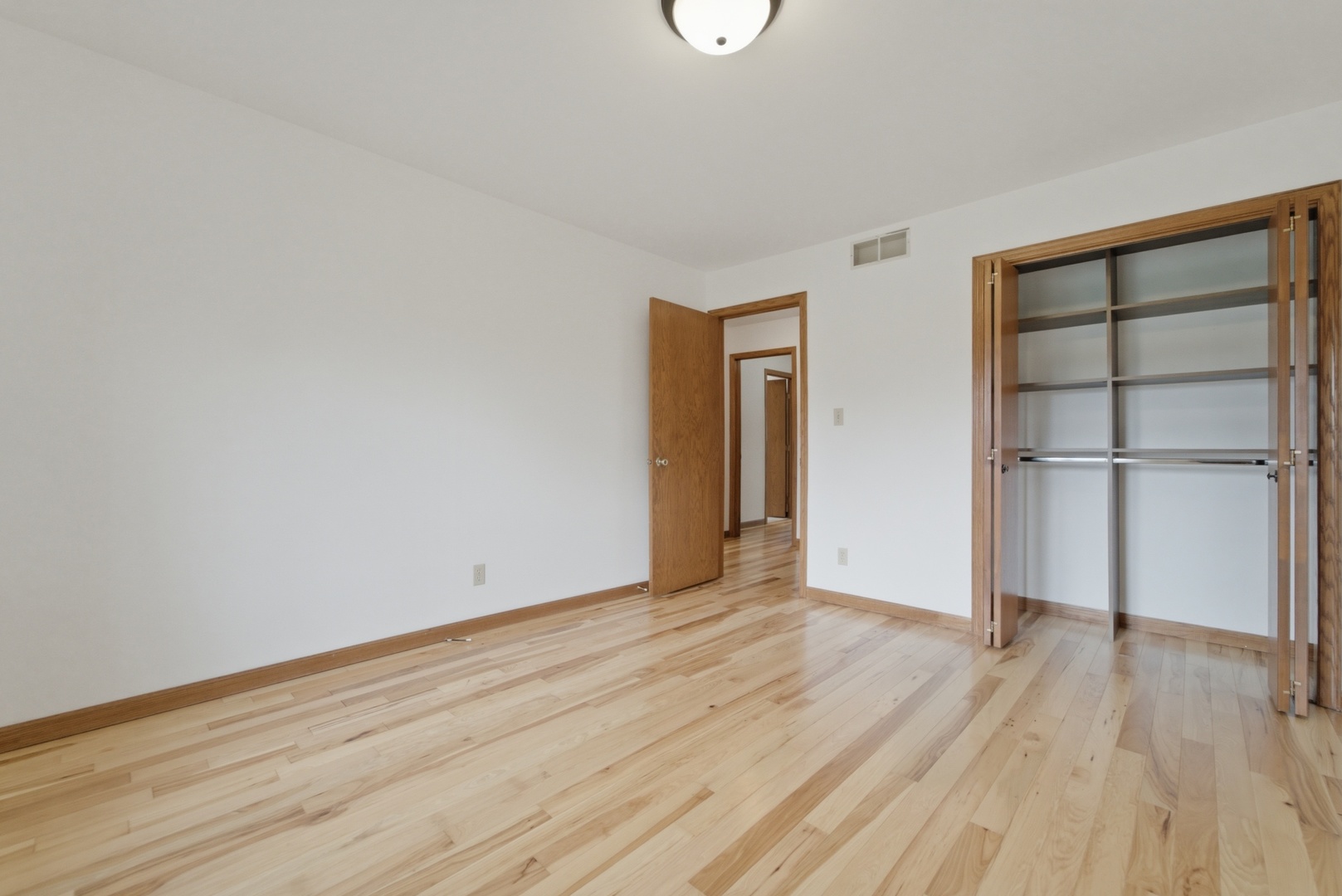 5794 E 107th Place Property Photo 17