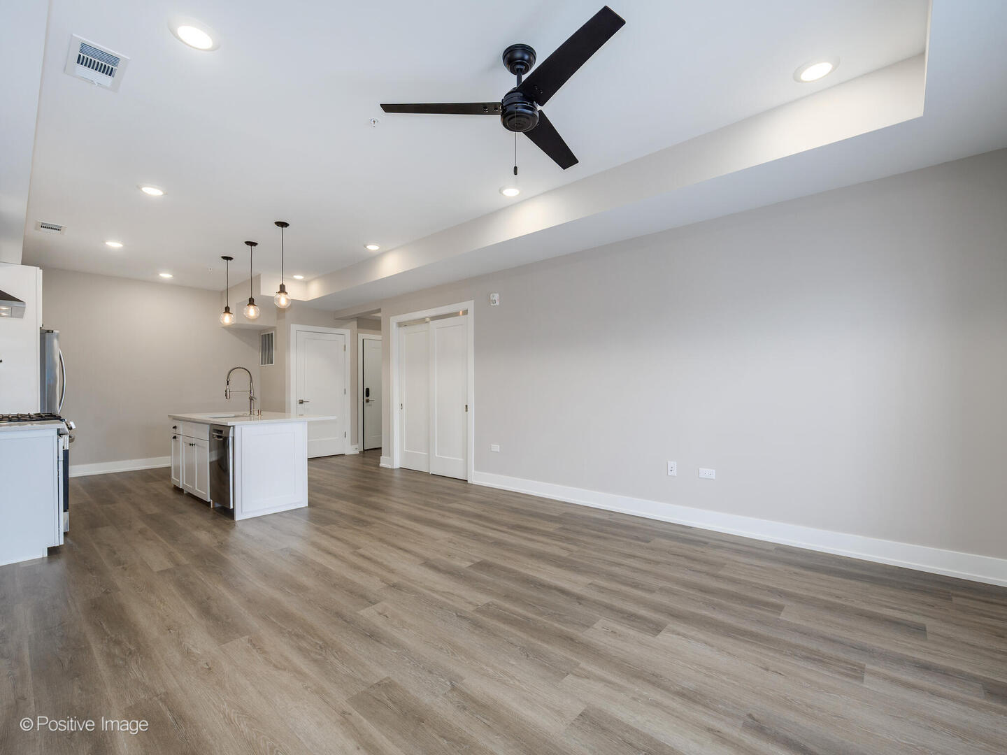 261 Washington Boulevard 305 Property Photo 9