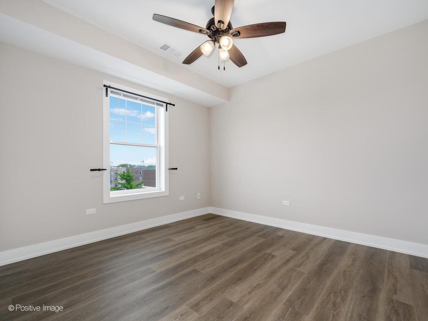 261 Washington Boulevard 305 Property Photo 14