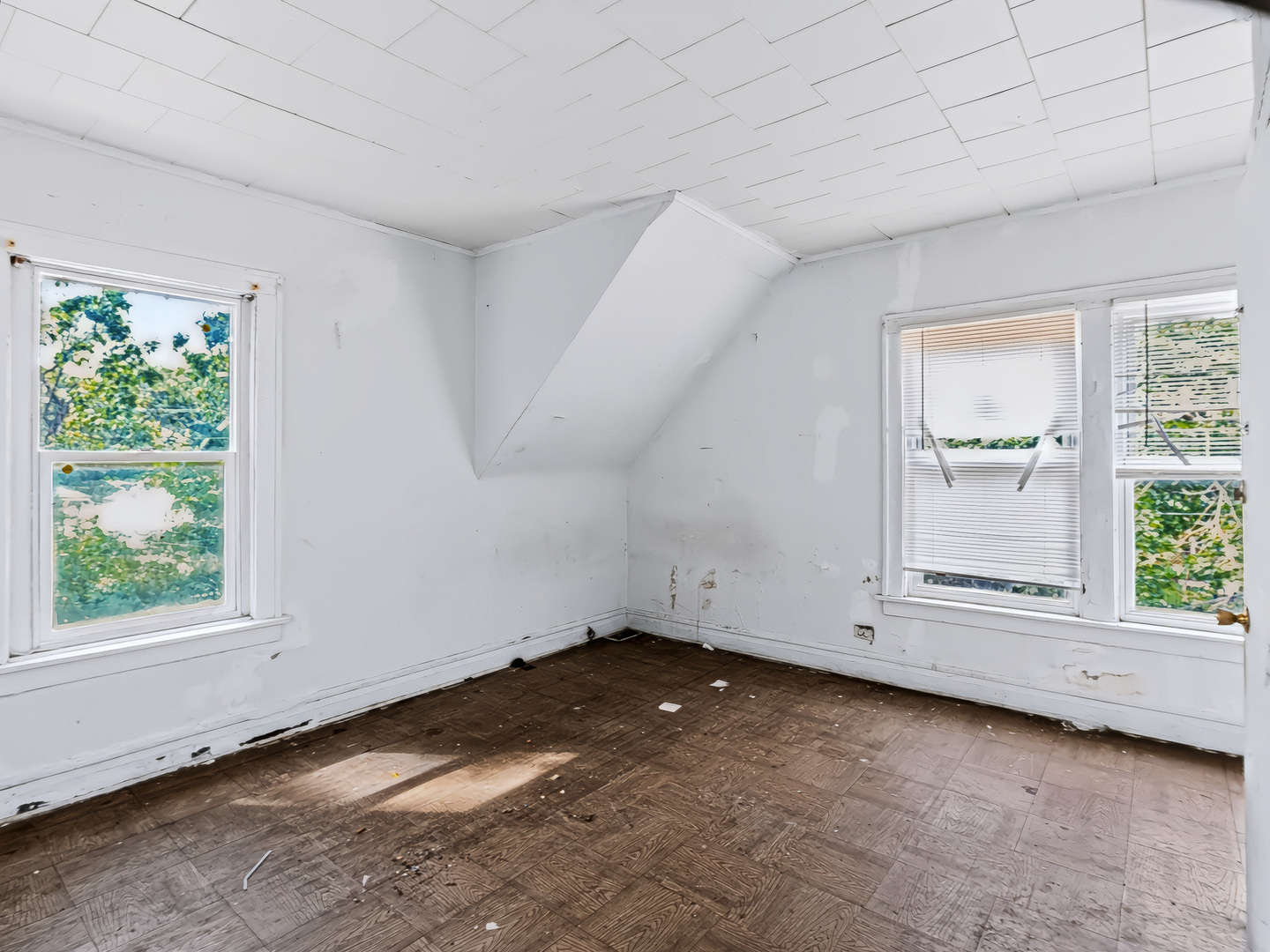 11723 S Stewart Avenue Property Photo 16