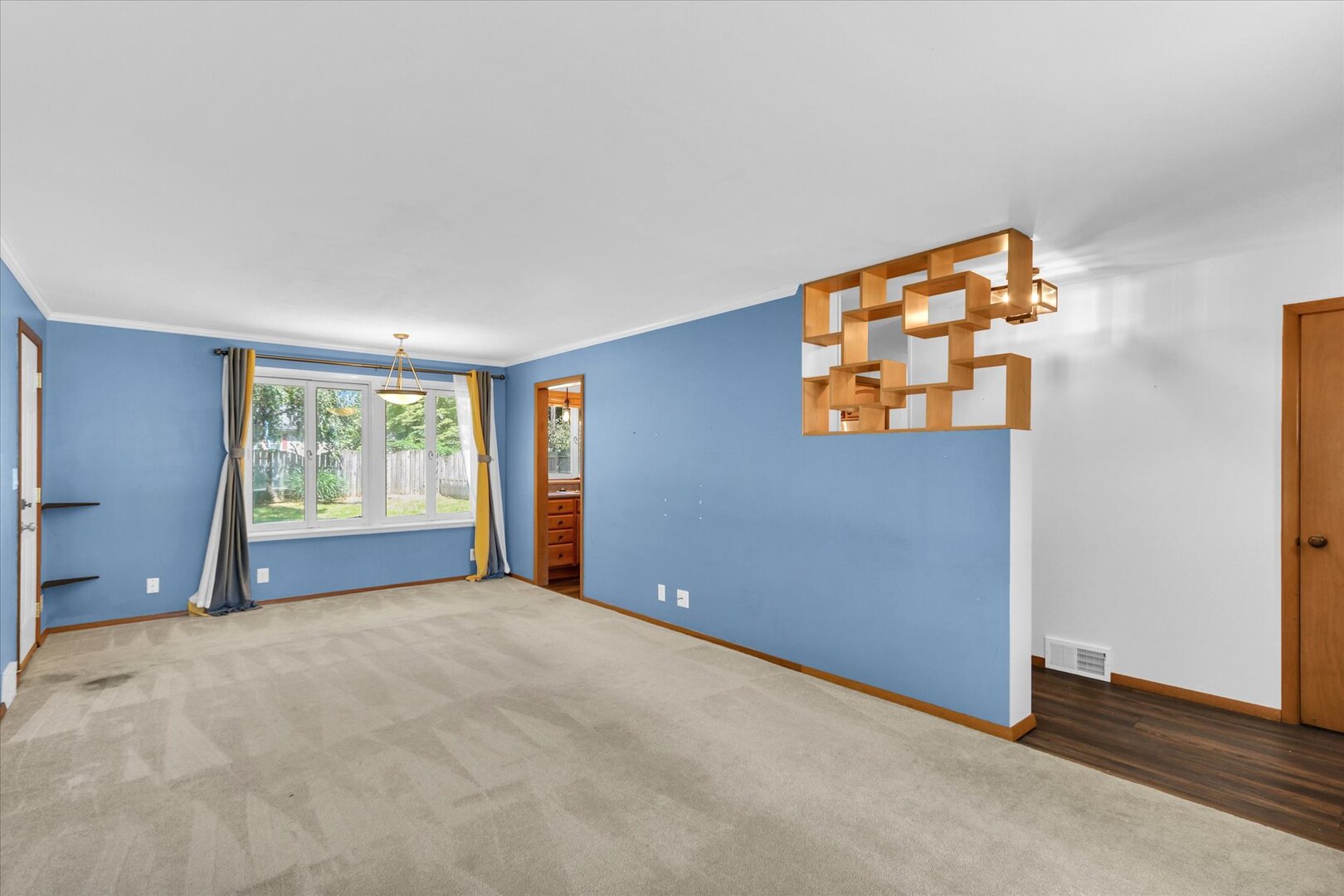 1606 Normandy Drive Property Photo 8