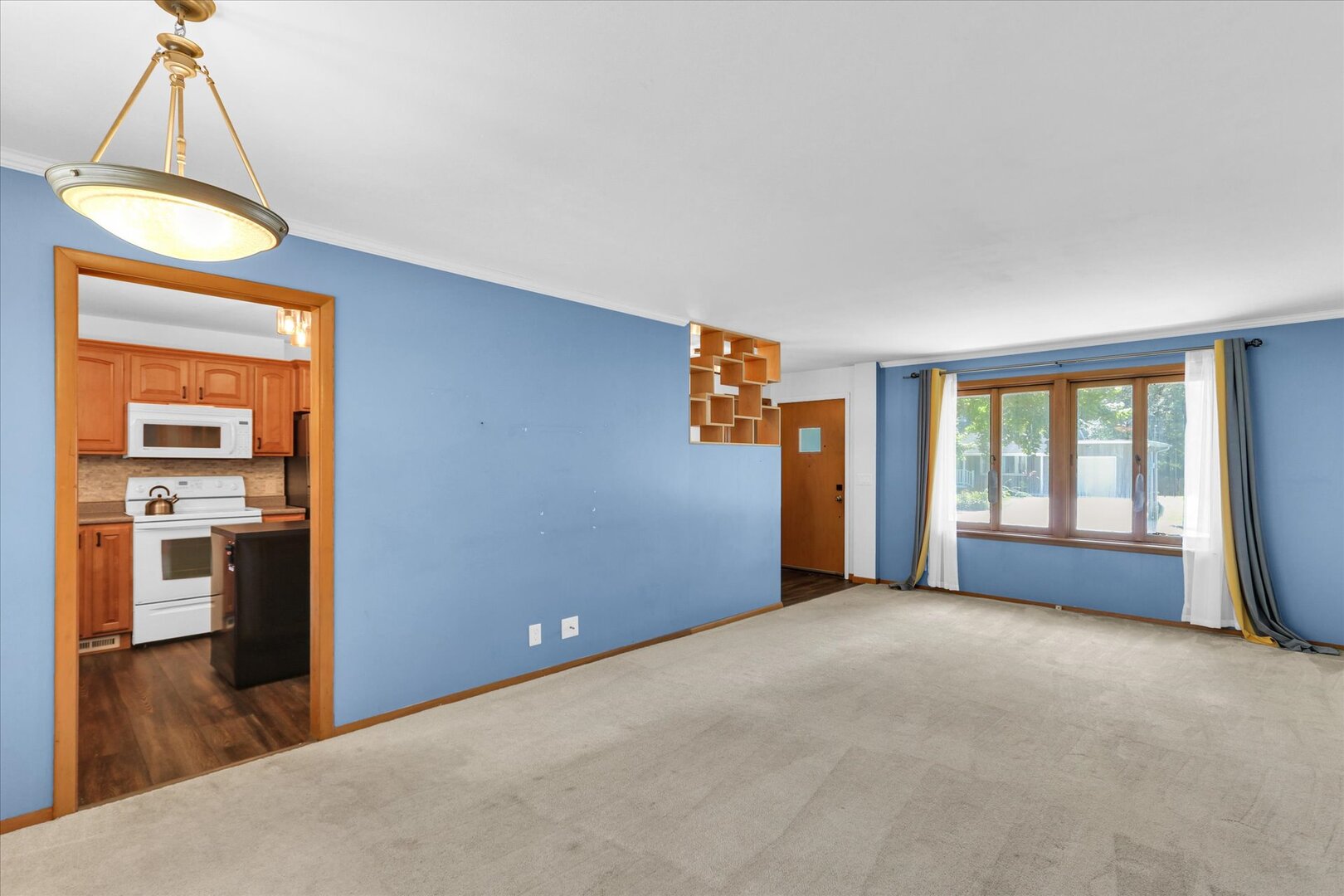 1606 Normandy Drive Property Photo 9