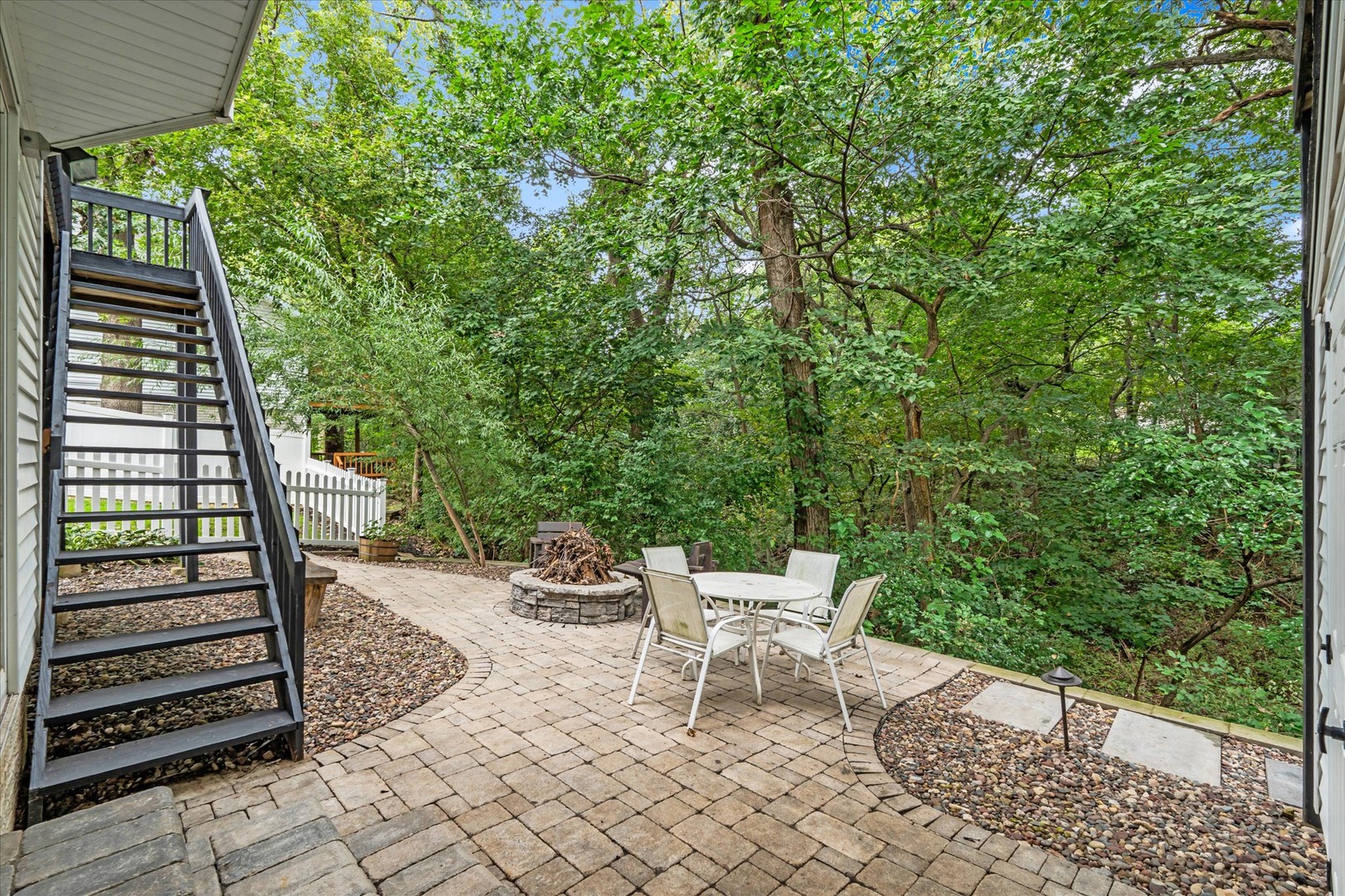 611 E 6th Street Property Photo 54
