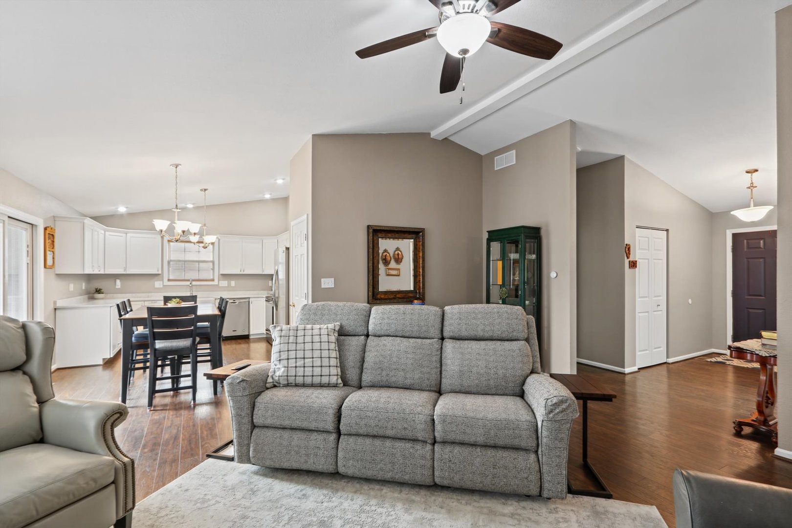 1502 Park Avenue Property Photo 7