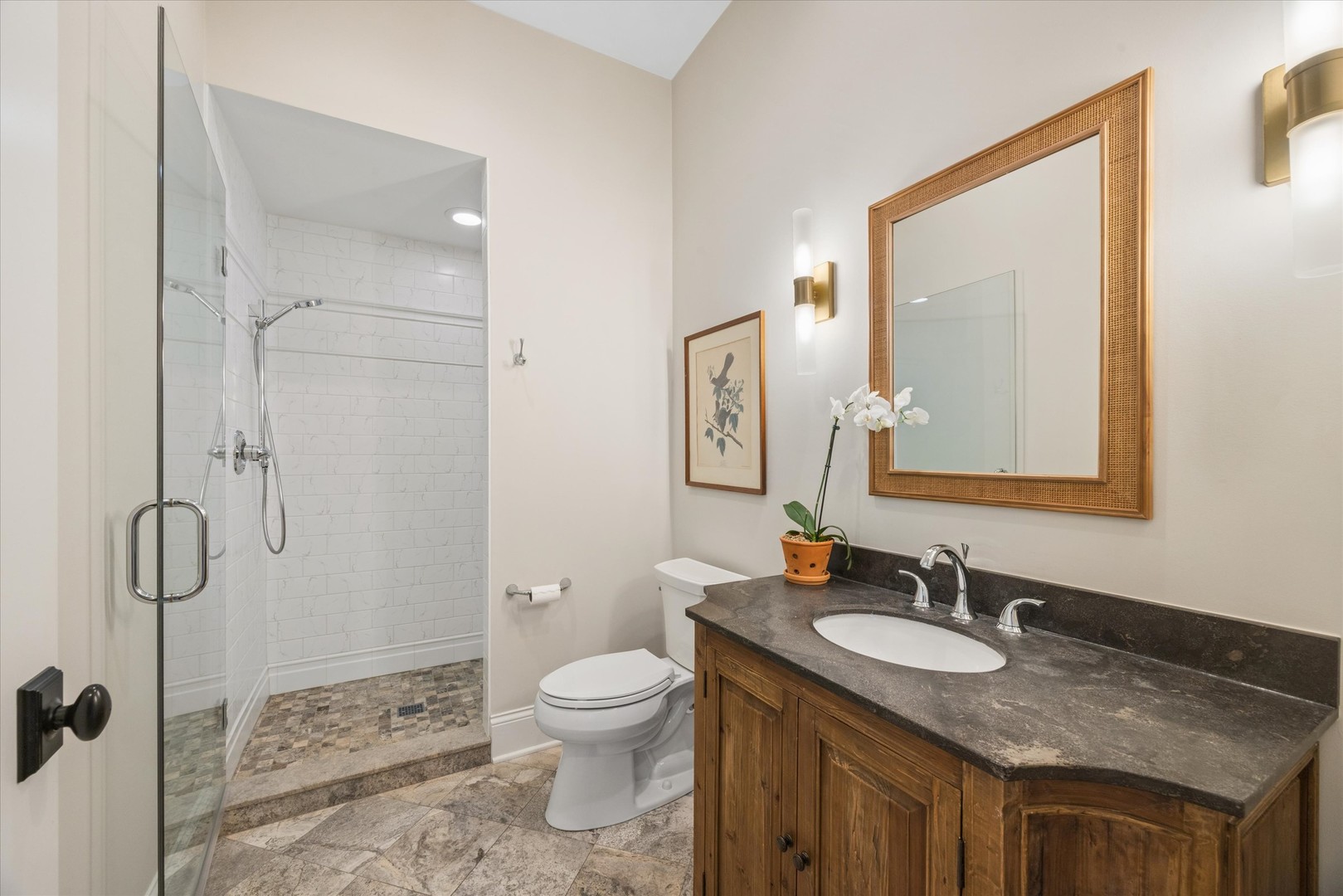 1561 Hawthorne Lane Property Photo 11