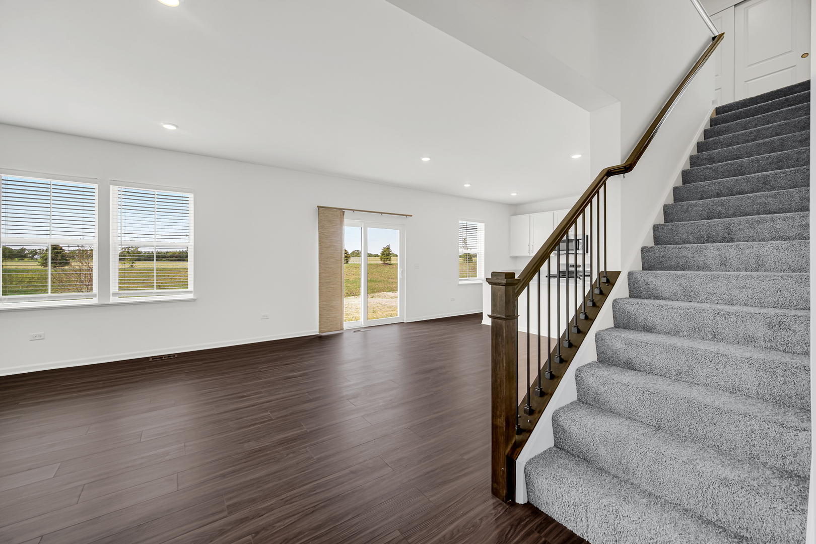349 Danforth Drive Property Photo 3