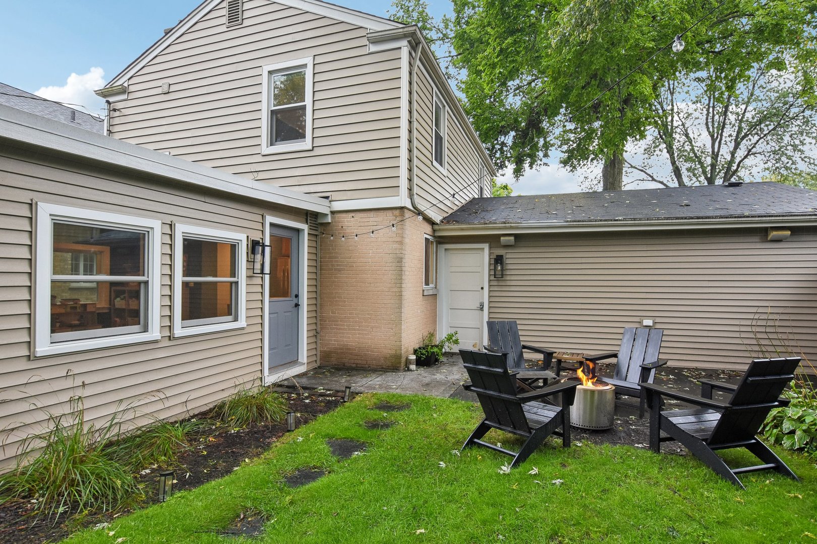 606 S Dryden Place Property Photo 14