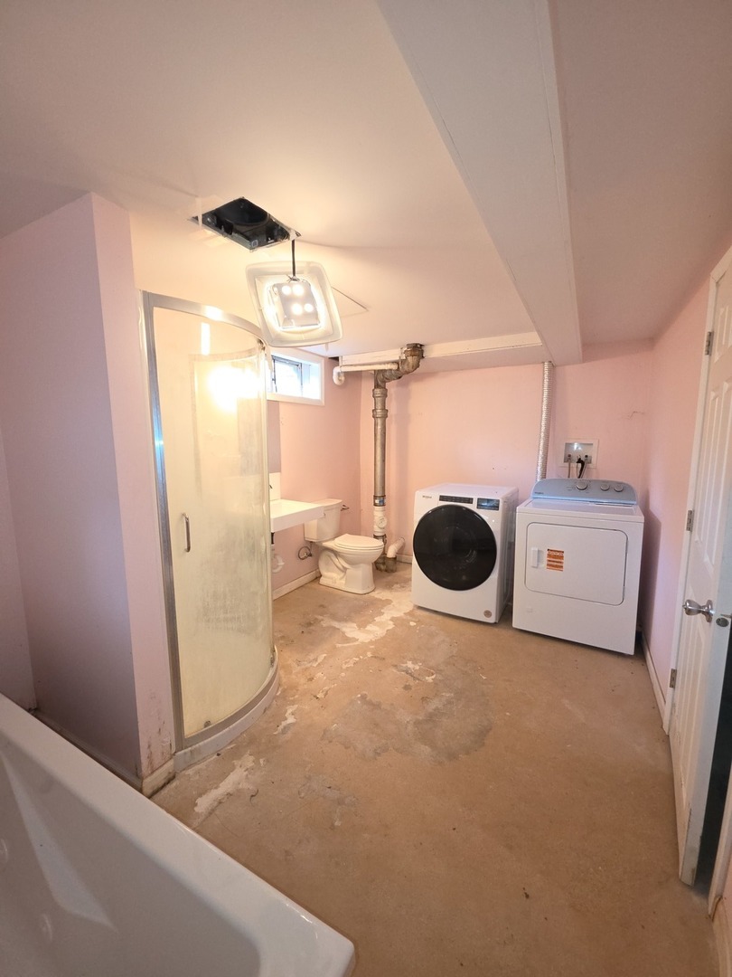 1207 W Main Street Property Photo 11