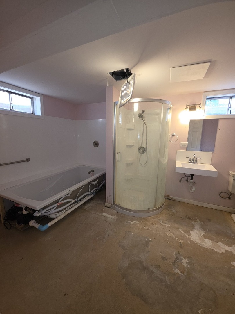 1207 W Main Street Property Photo 12
