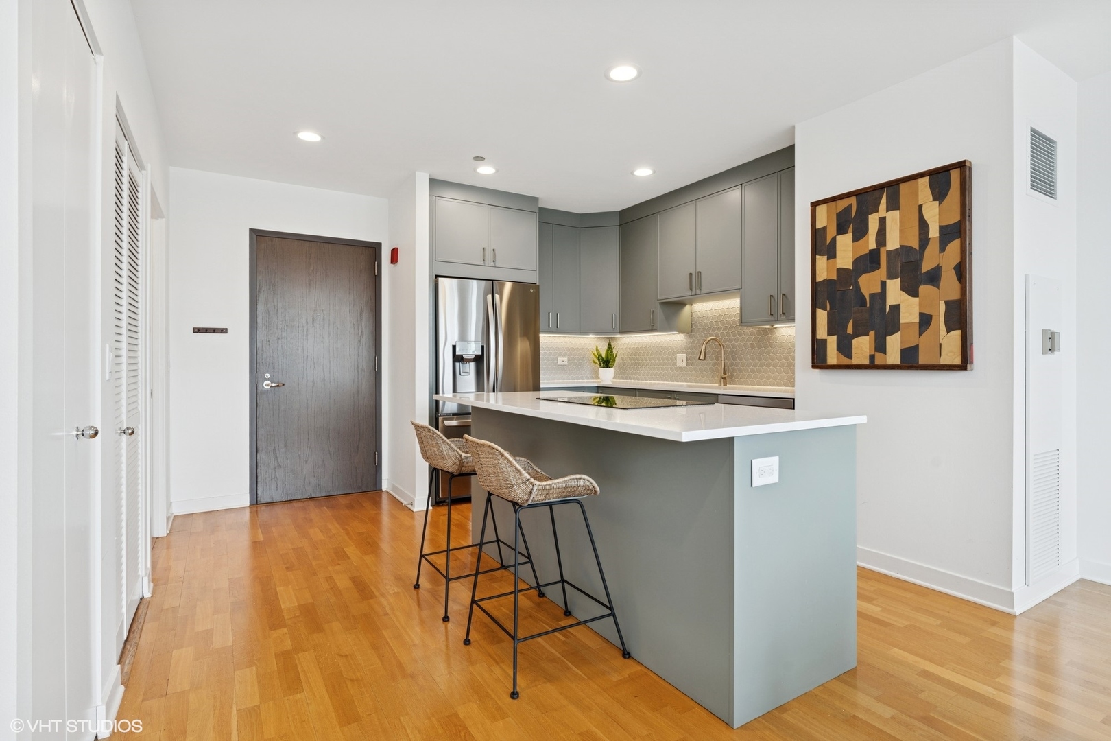 737 W Washington Boulevard 3306 Property Photo 8