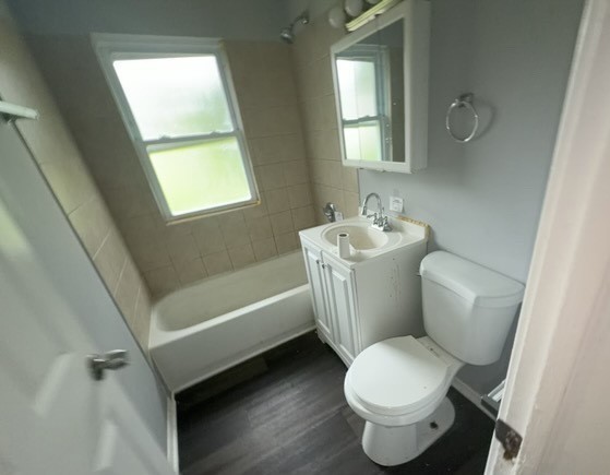 16104 Kedzie Avenue Property Photo 7