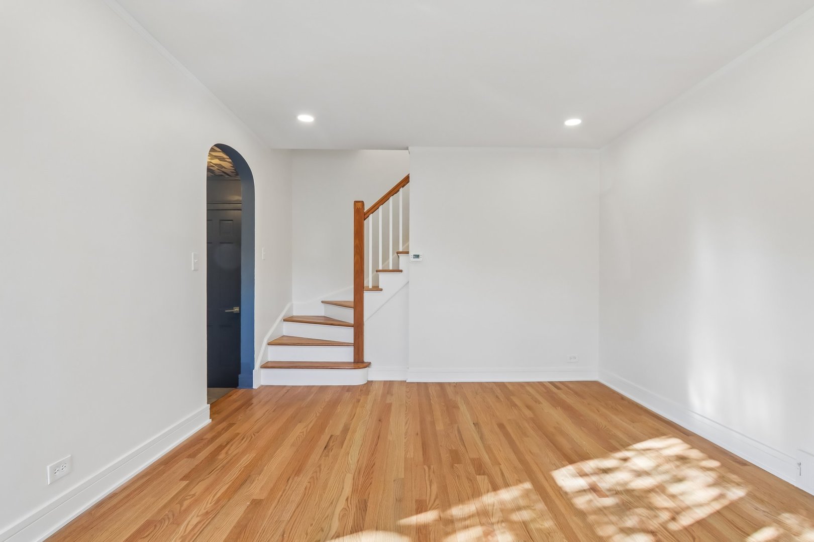 7659 S Hoyne Avenue Property Photo 13