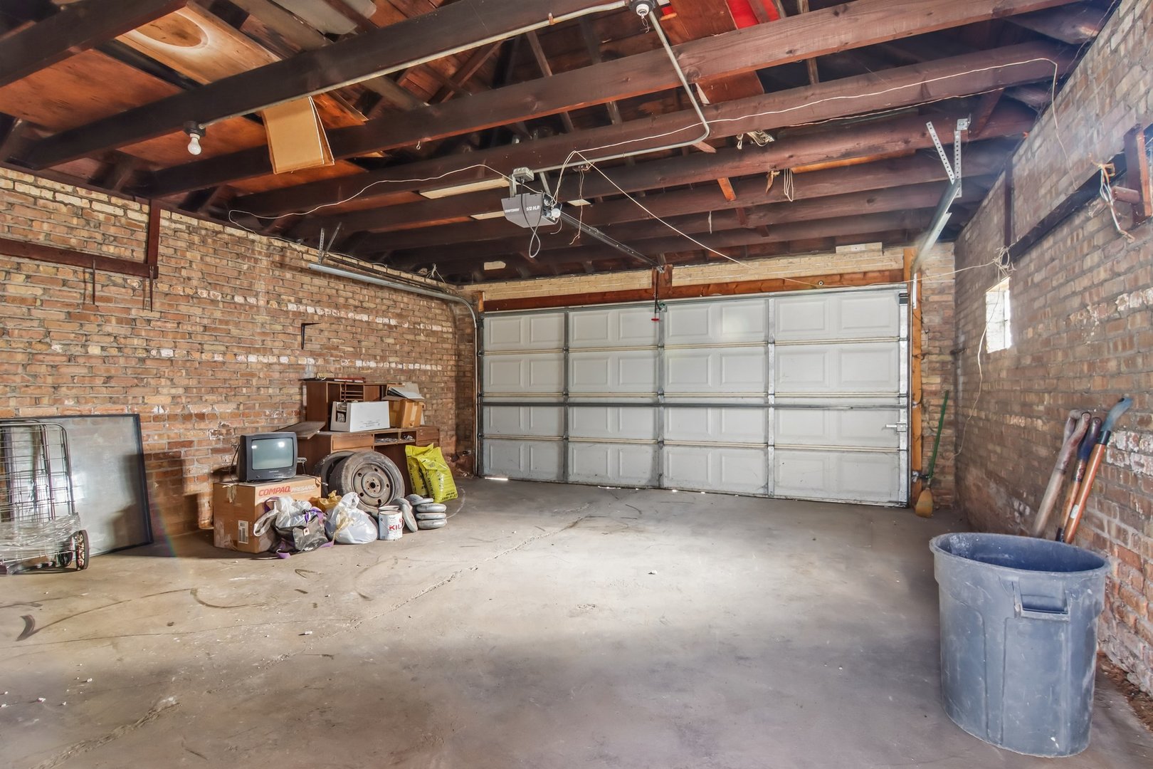 7659 S Hoyne Avenue Property Photo 33