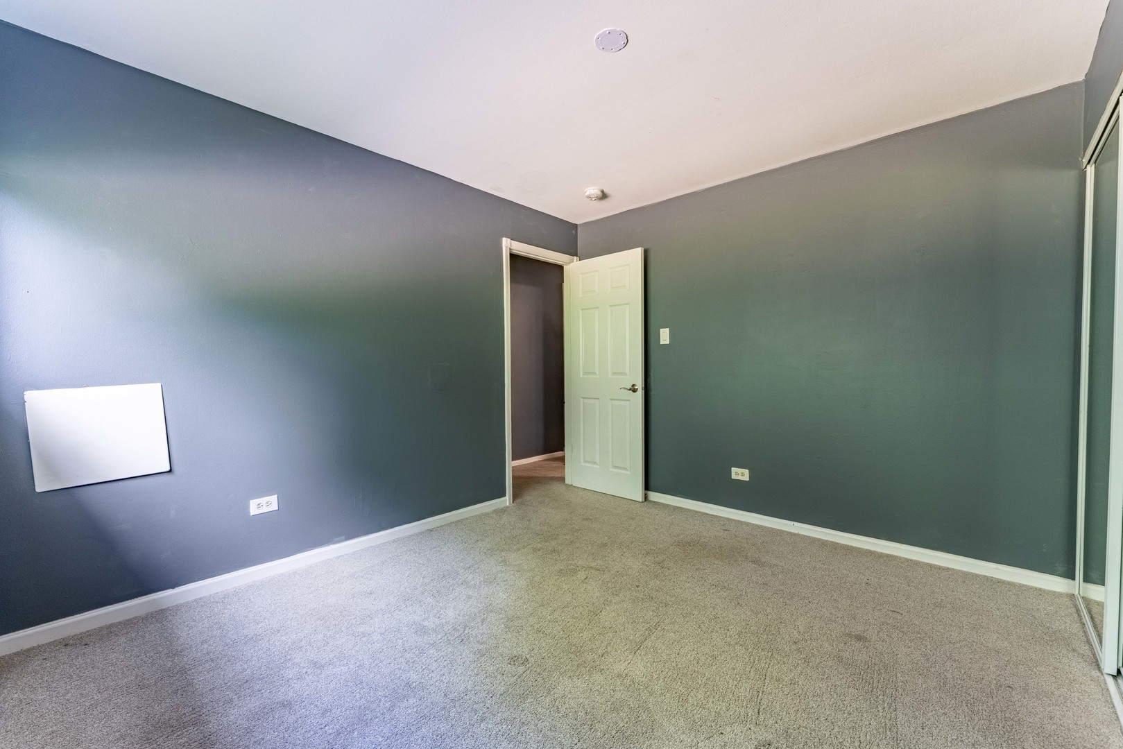 200 Willow Lane C-219 Property Photo 14