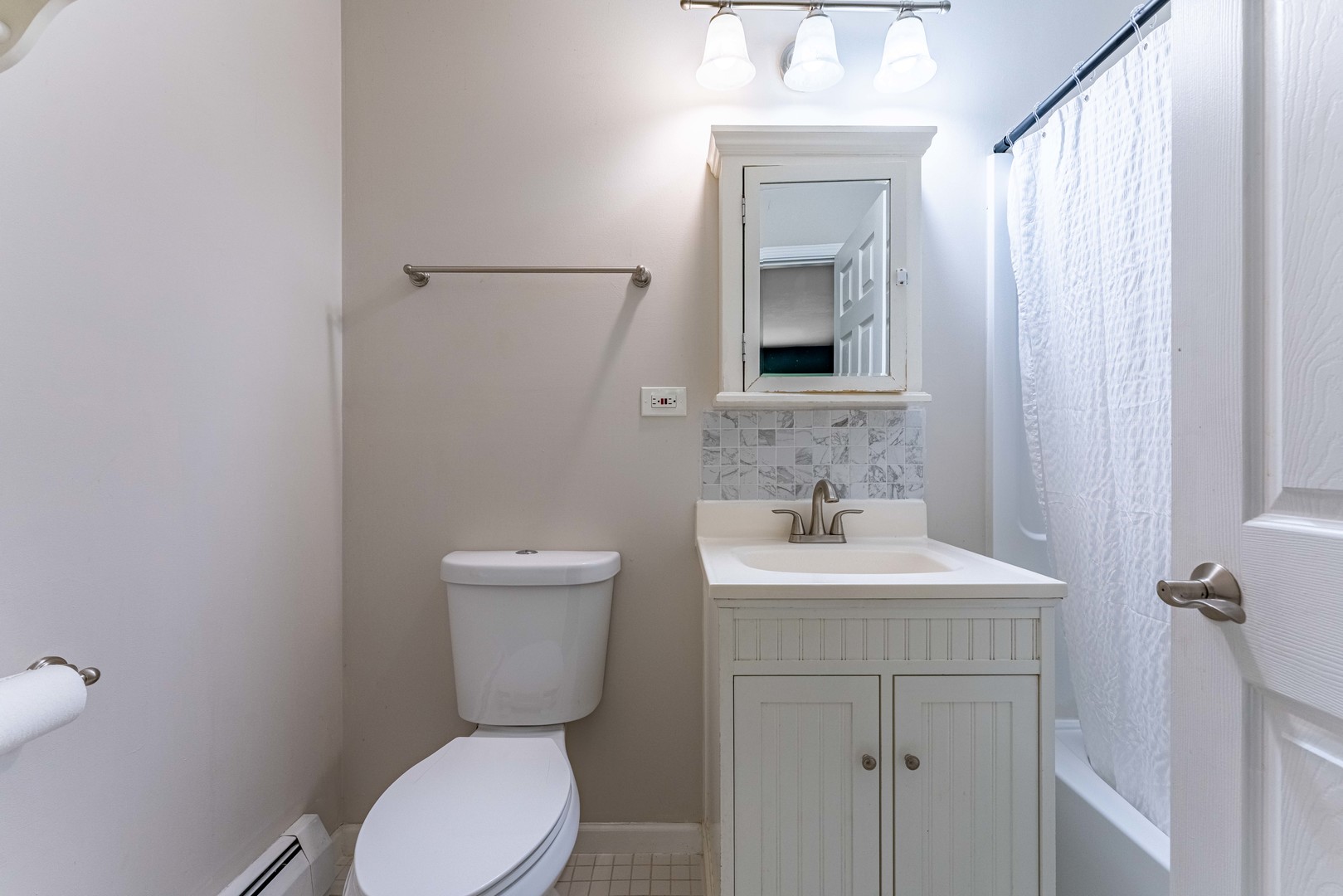 200 Willow Lane C-219 Property Photo 17