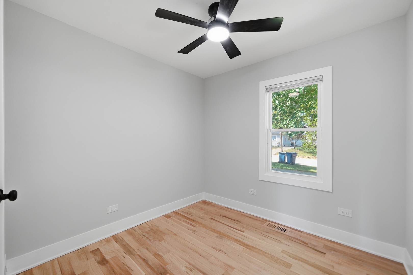 1309 Howard Avenue Property Photo 11