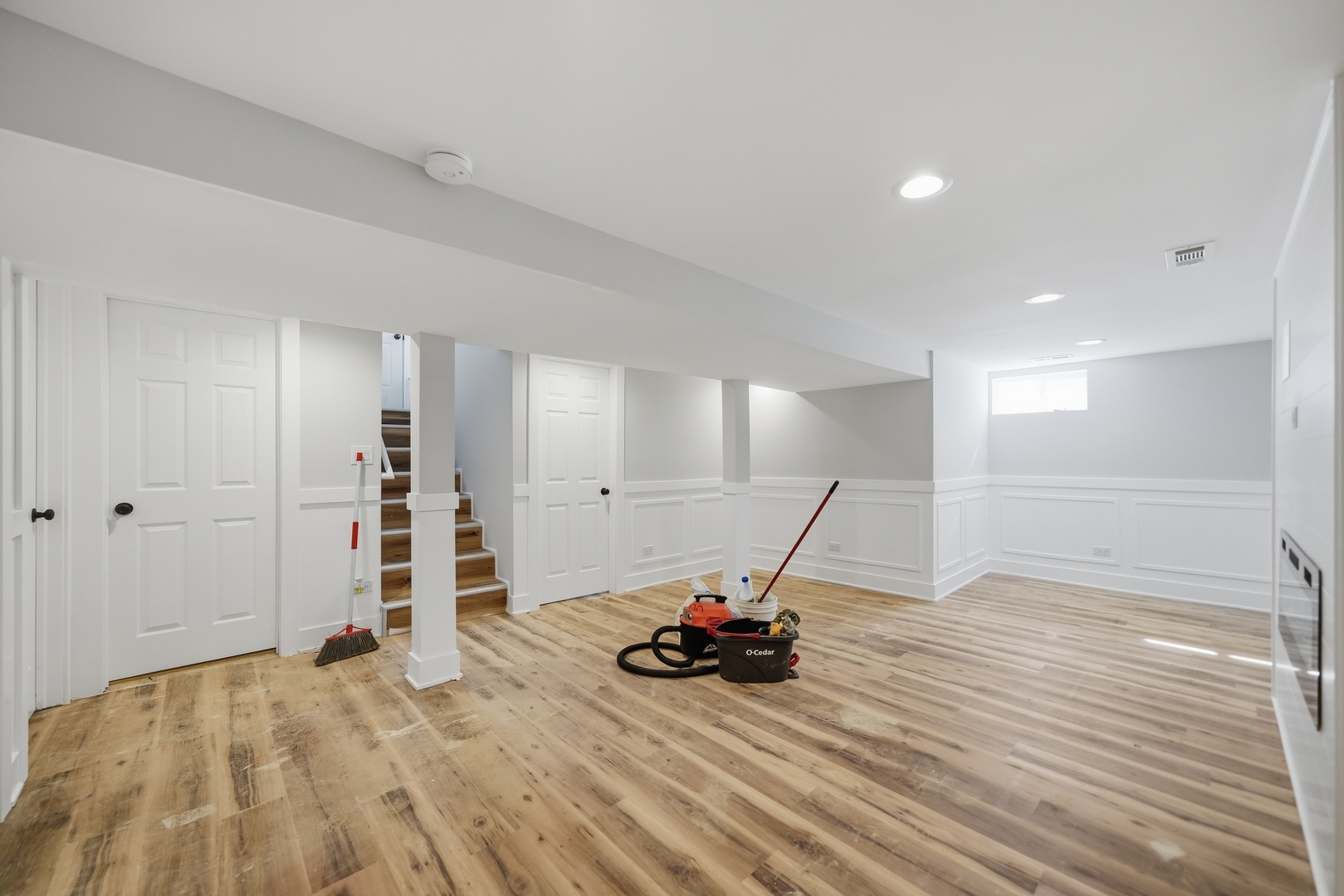 1309 Howard Avenue Property Photo 14