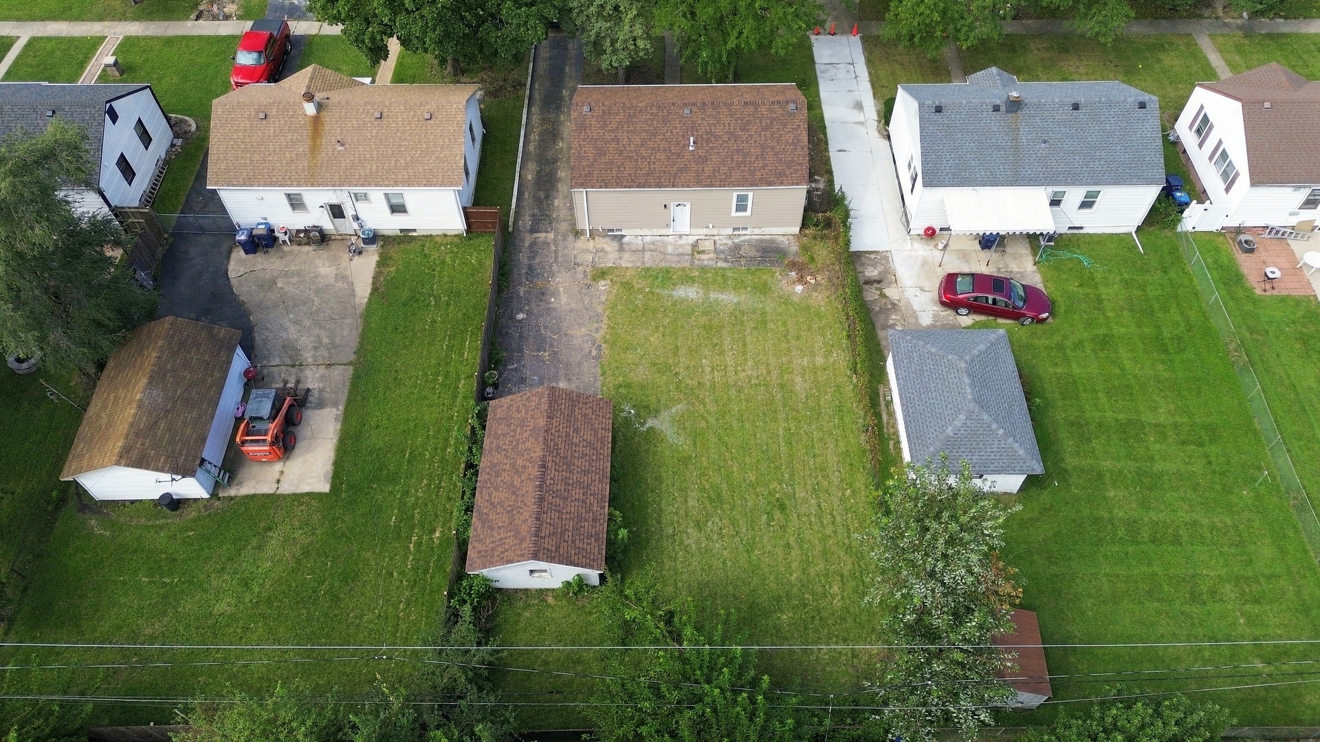 1309 Howard Avenue Property Photo 20
