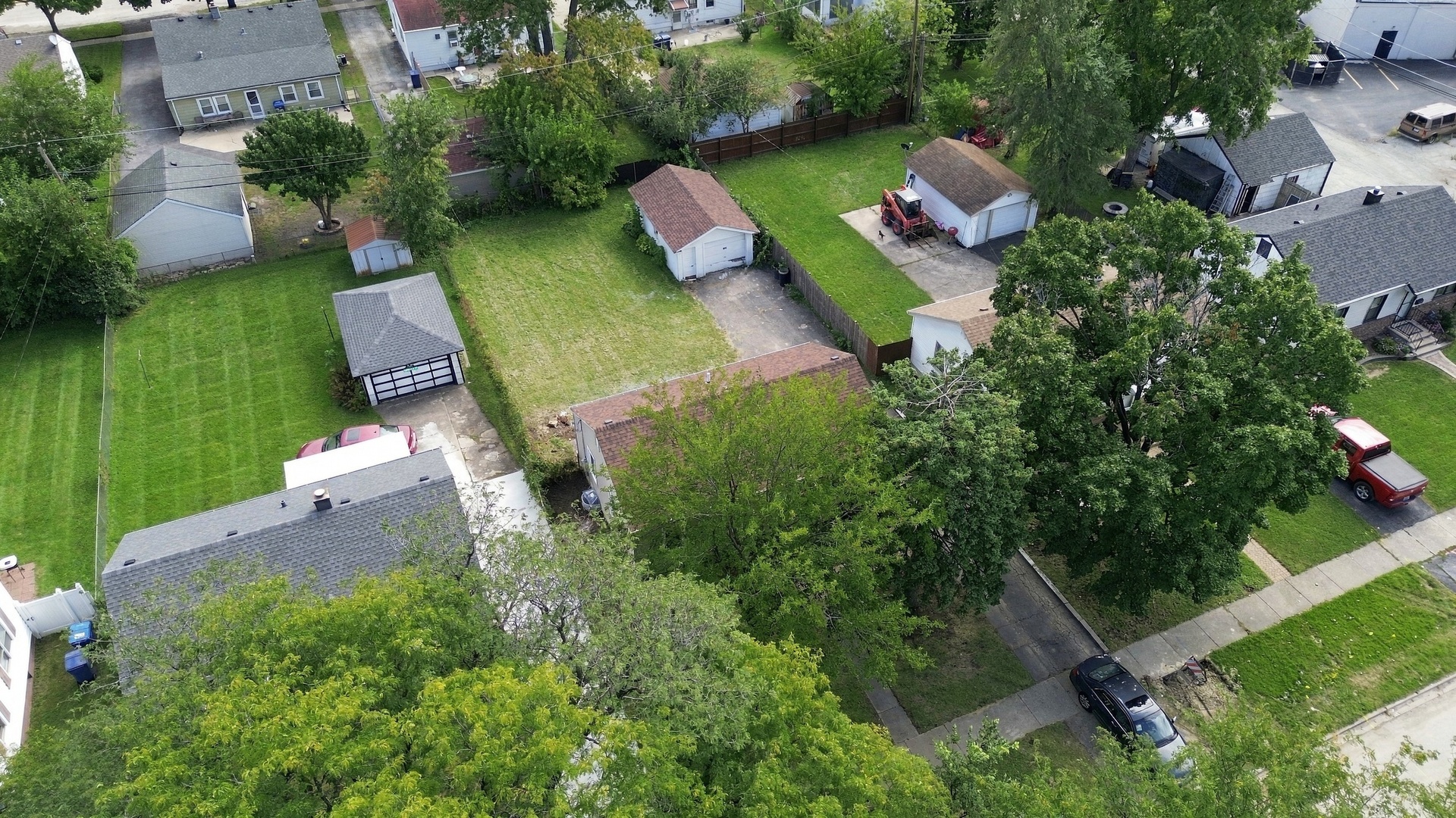 1309 Howard Avenue Property Photo 27