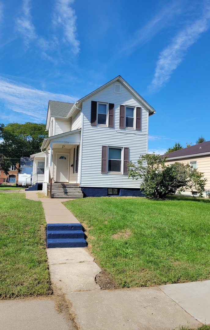 1734 Davie Street Property Photo 1