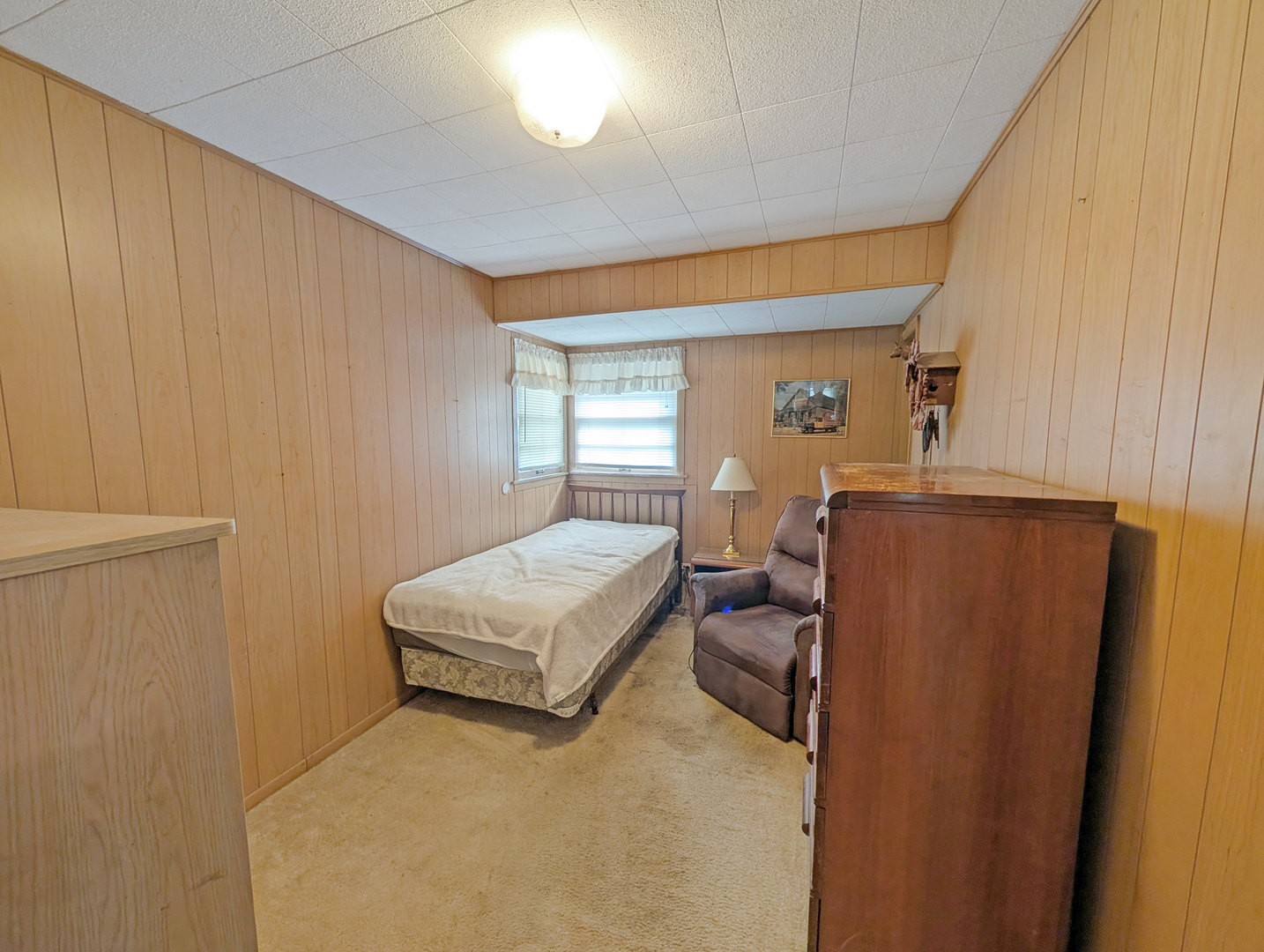 58 N Lake Avenue Property Photo 11