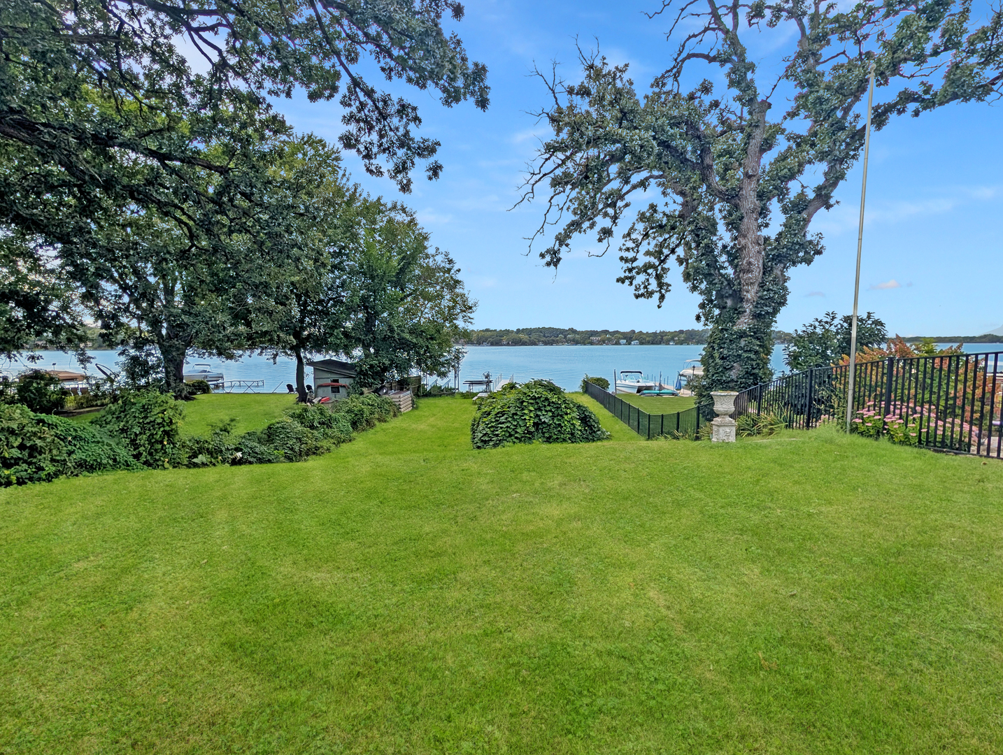 58 N Lake Avenue Property Photo 16