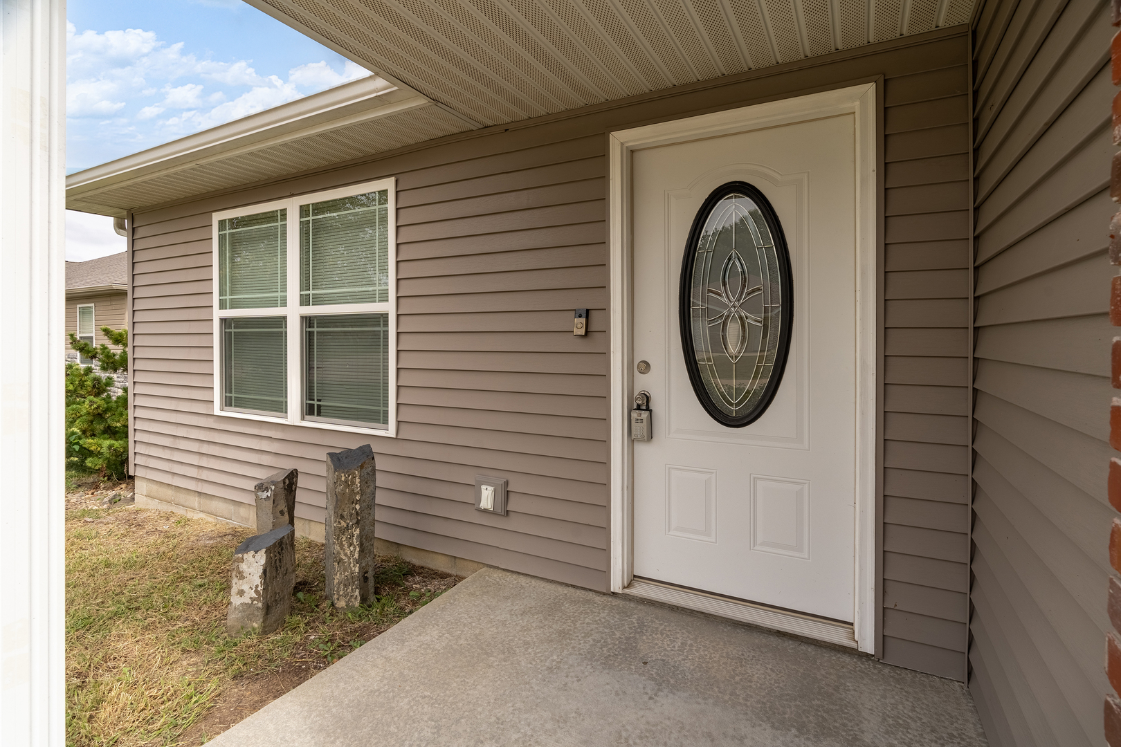 1505 Dew Drop Drive Property Photo 4
