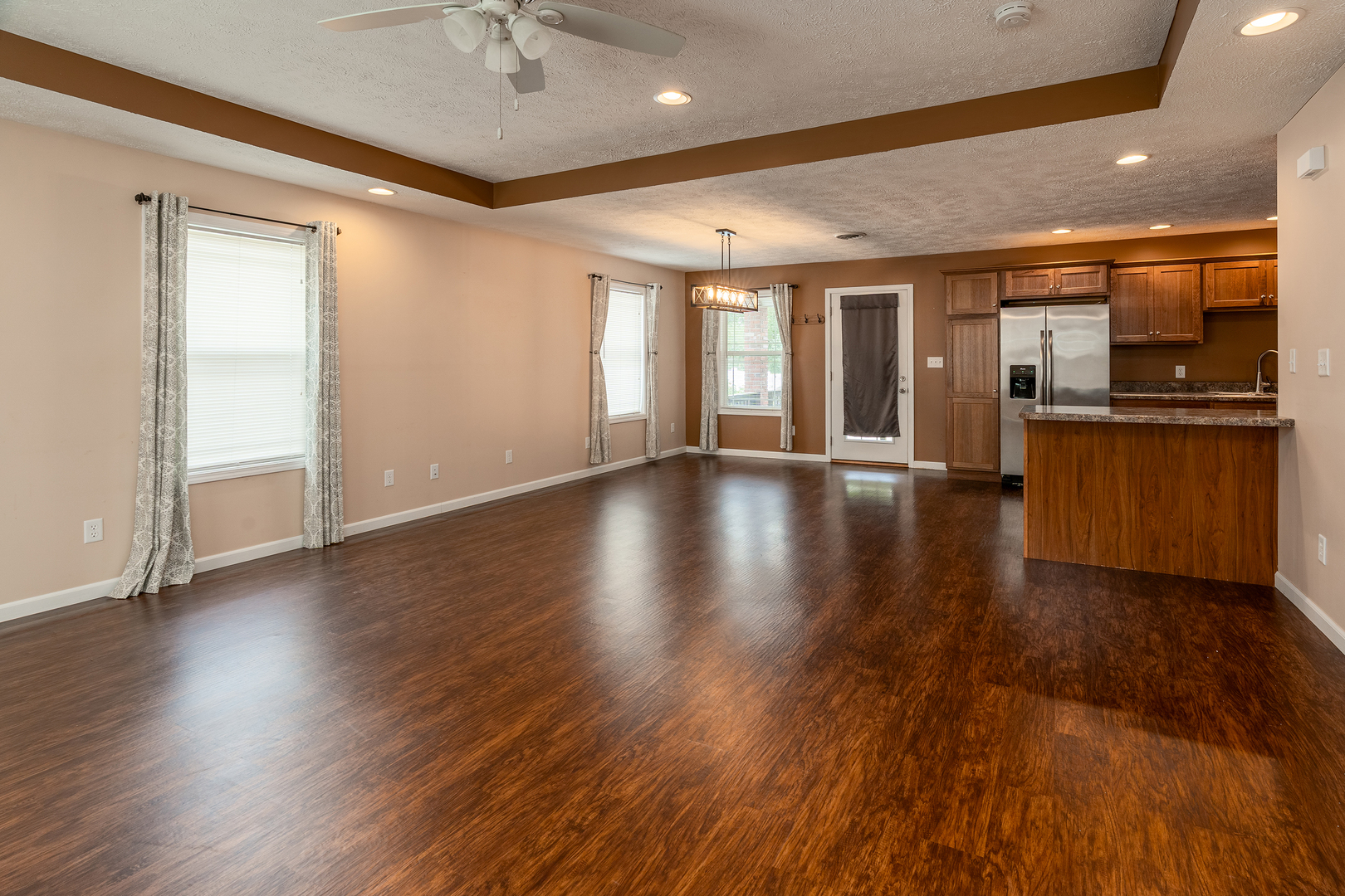 1505 Dew Drop Drive Property Photo 5
