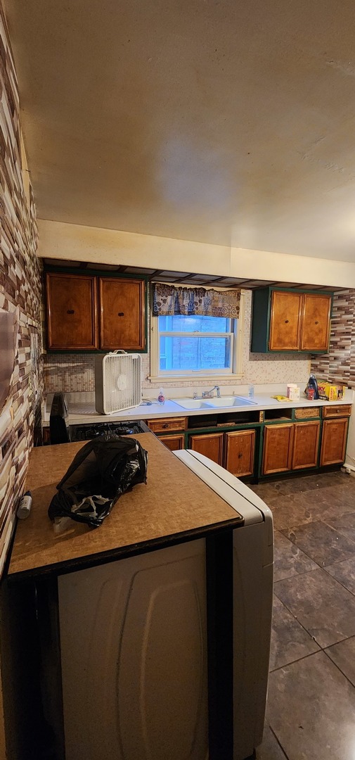 3530 Elmwood Avenue Property Photo 4