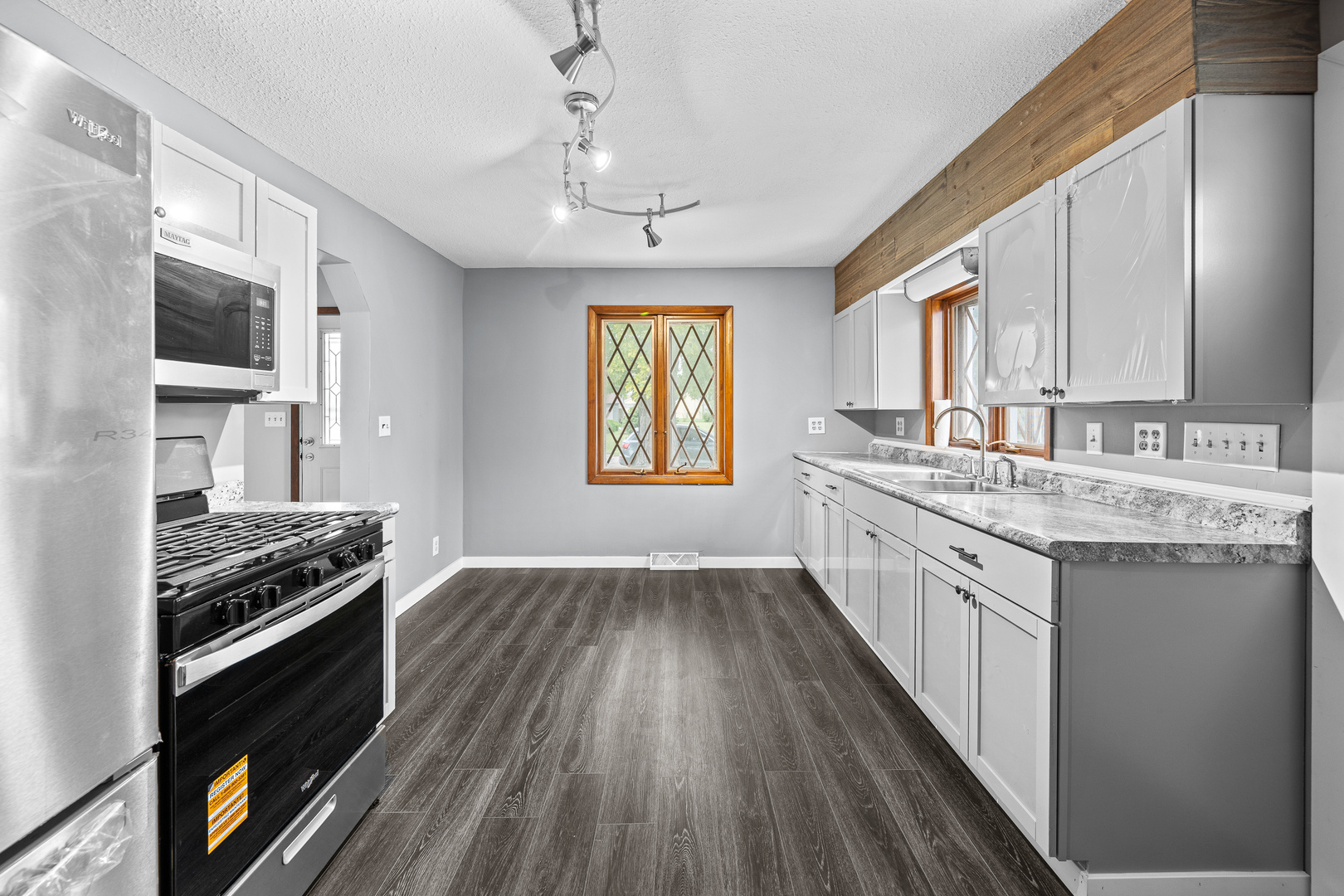 416 4th Street Property Photo 11
