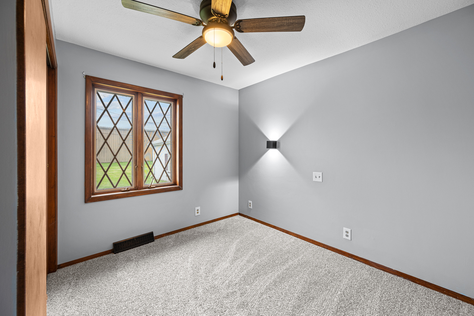 416 4th Street Property Photo 18