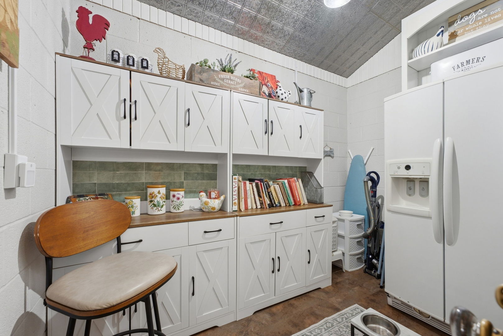 635 21st Street Property Photo 15