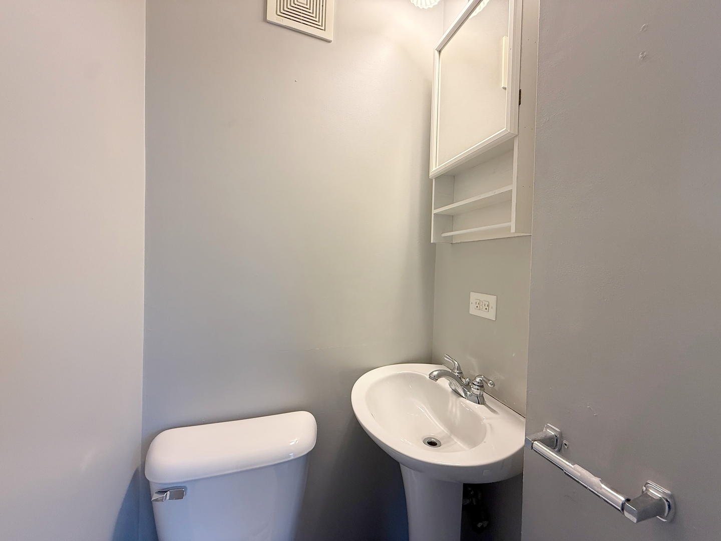 1125 37th Street Property Photo 7