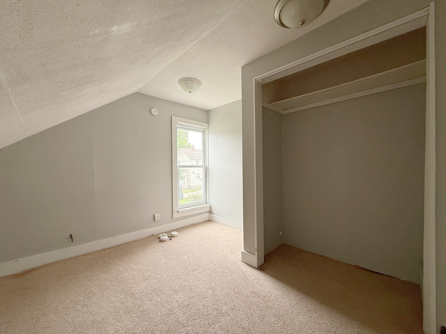 1125 37th Street Property Photo 15