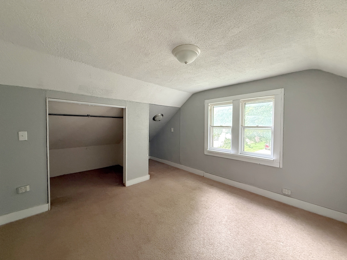 1125 37th Street Property Photo 16