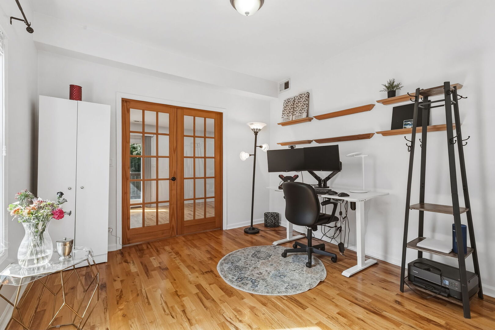 4042 N Kolmar Avenue Property Photo 12