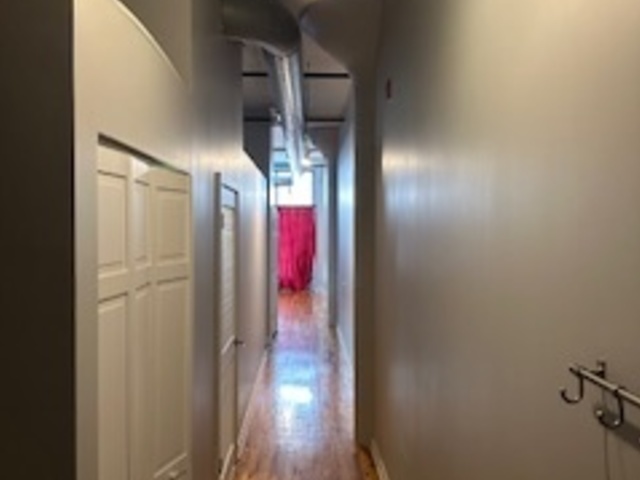 1224 W Van Buren Street 511 Property Photo 10