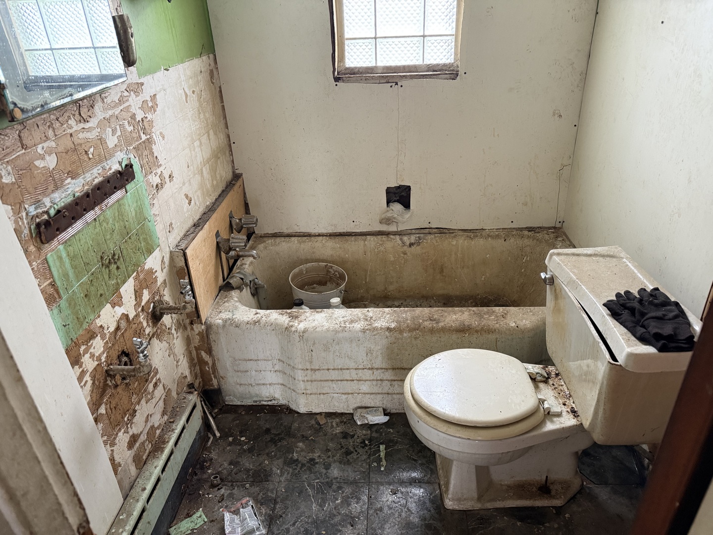 14630 Cooper Avenue Property Photo 14