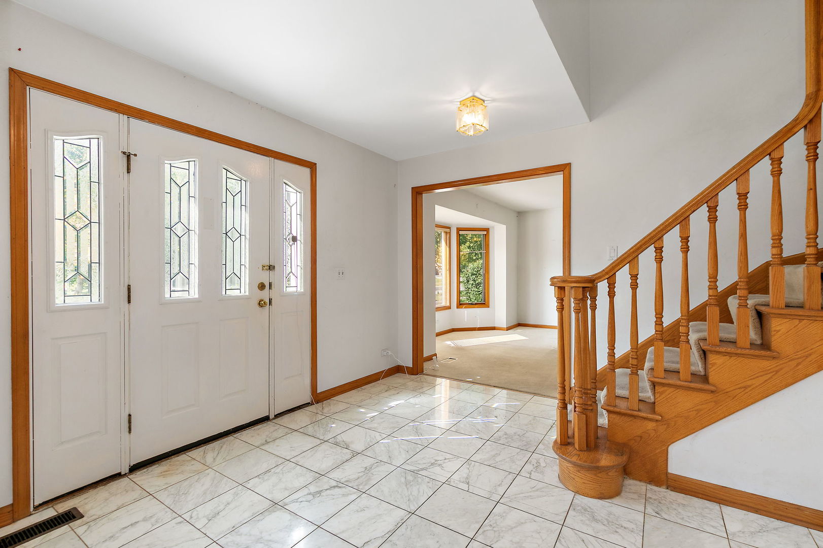 1600 Brentford Drive Property Photo 6