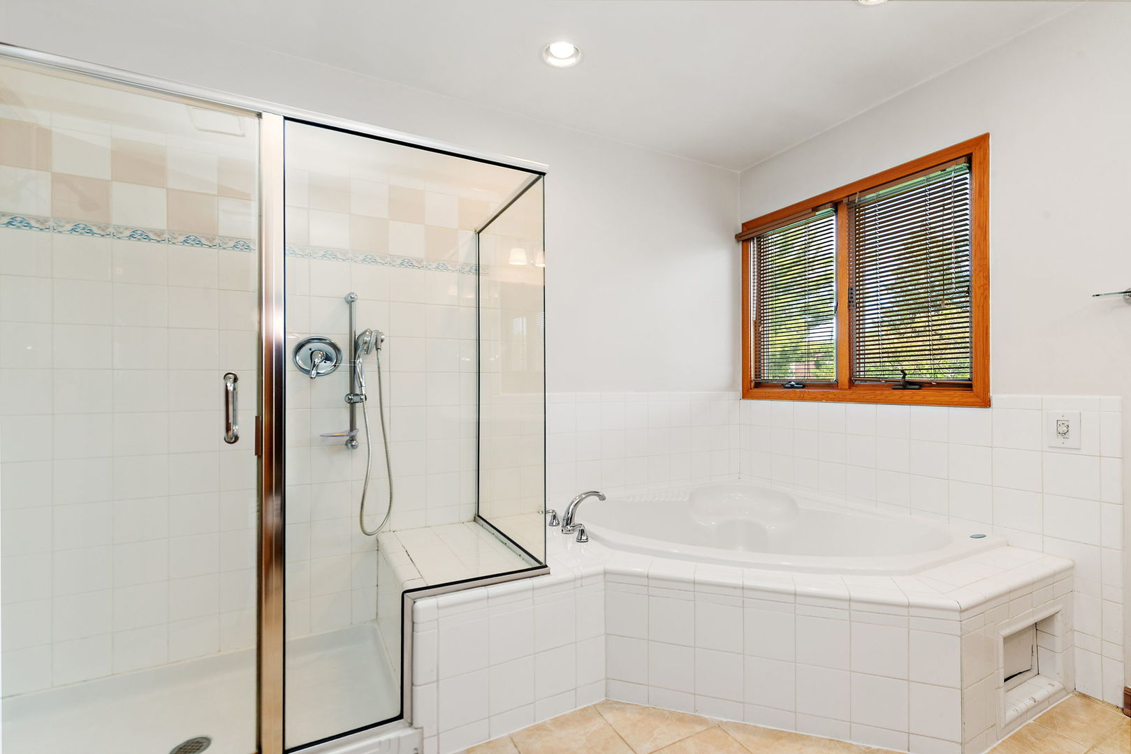1600 Brentford Drive Property Photo 43