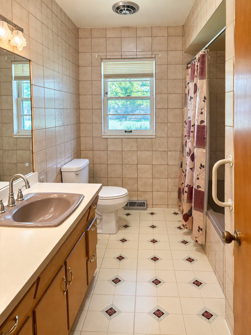 1004 Magnolia Drive Property Photo 9