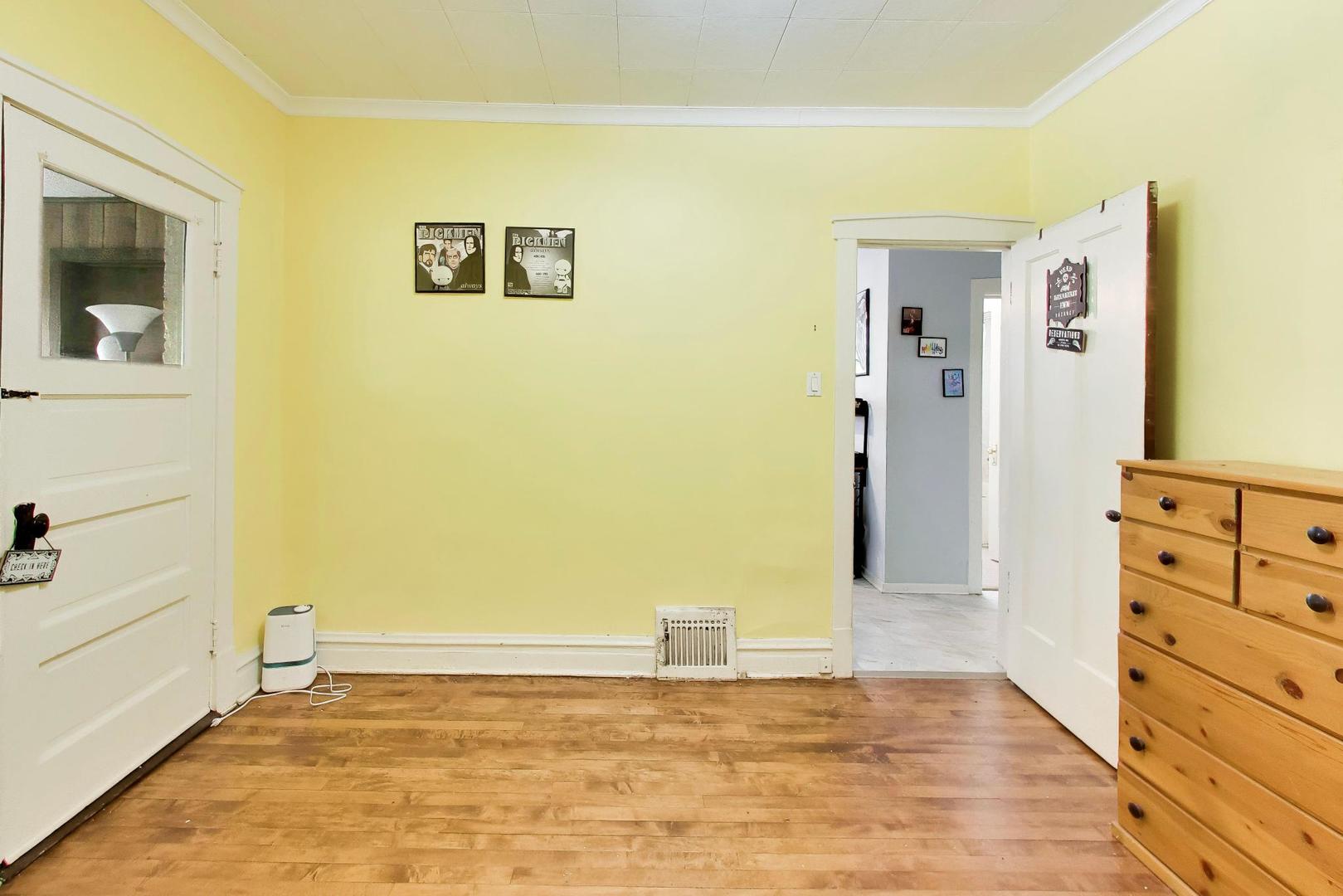 4815 N Tripp Avenue Property Photo 15