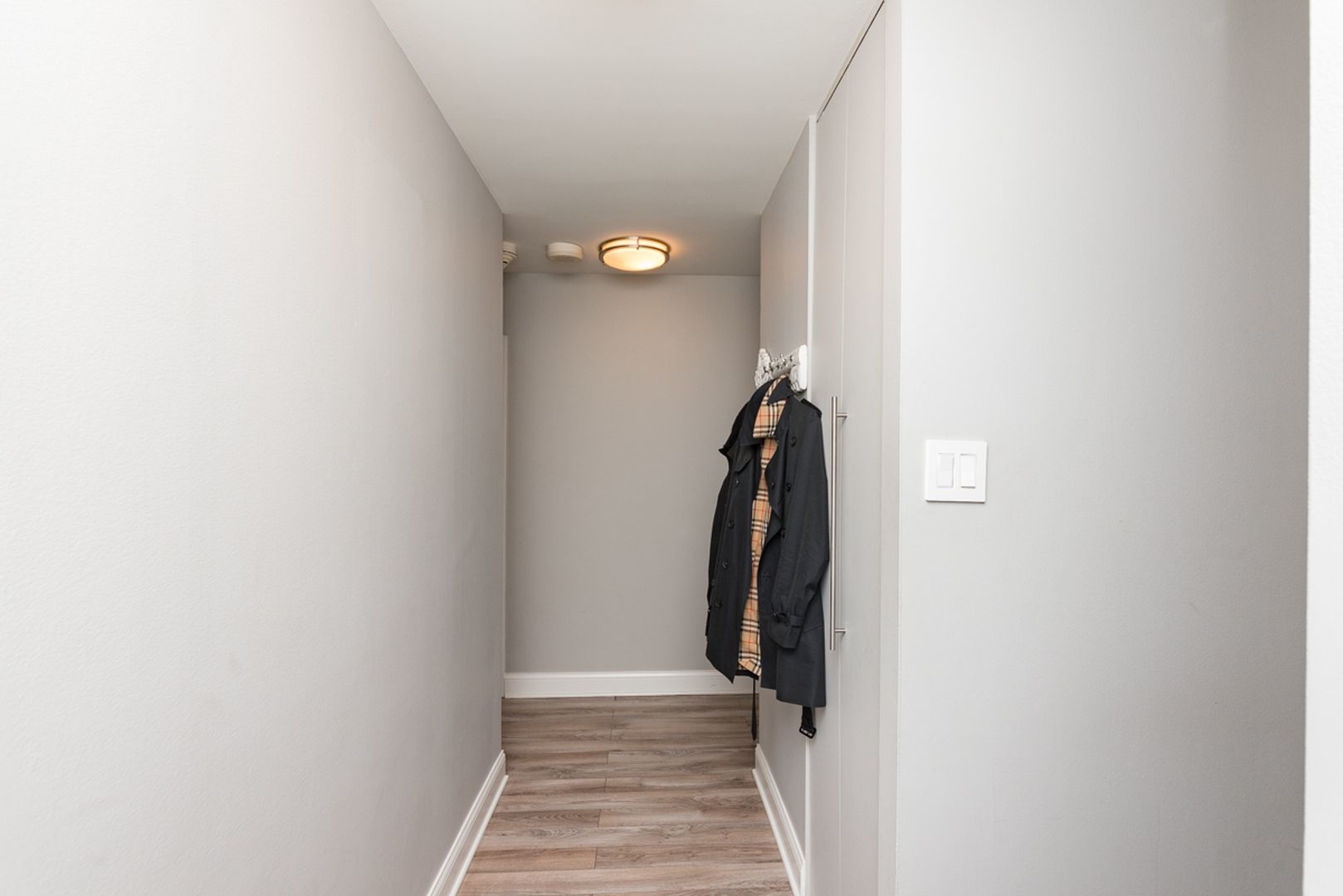211 E Ohio Street 618 Property Photo 8