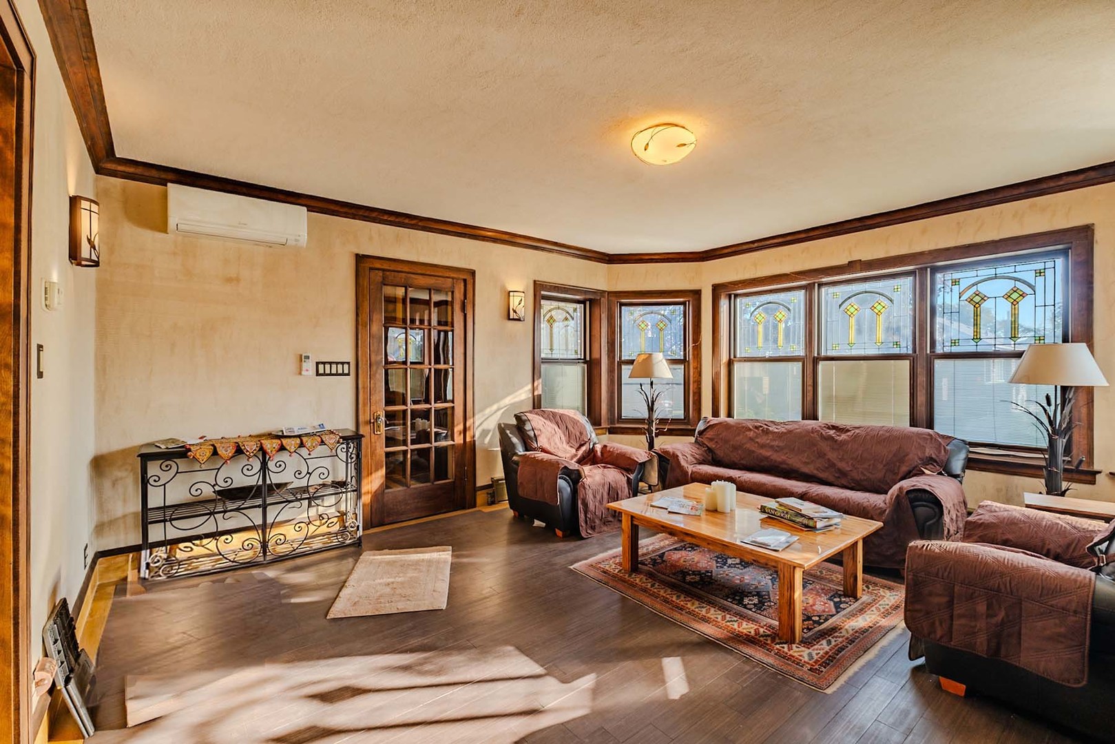 2426 Oak Park Avenue Property Photo 2