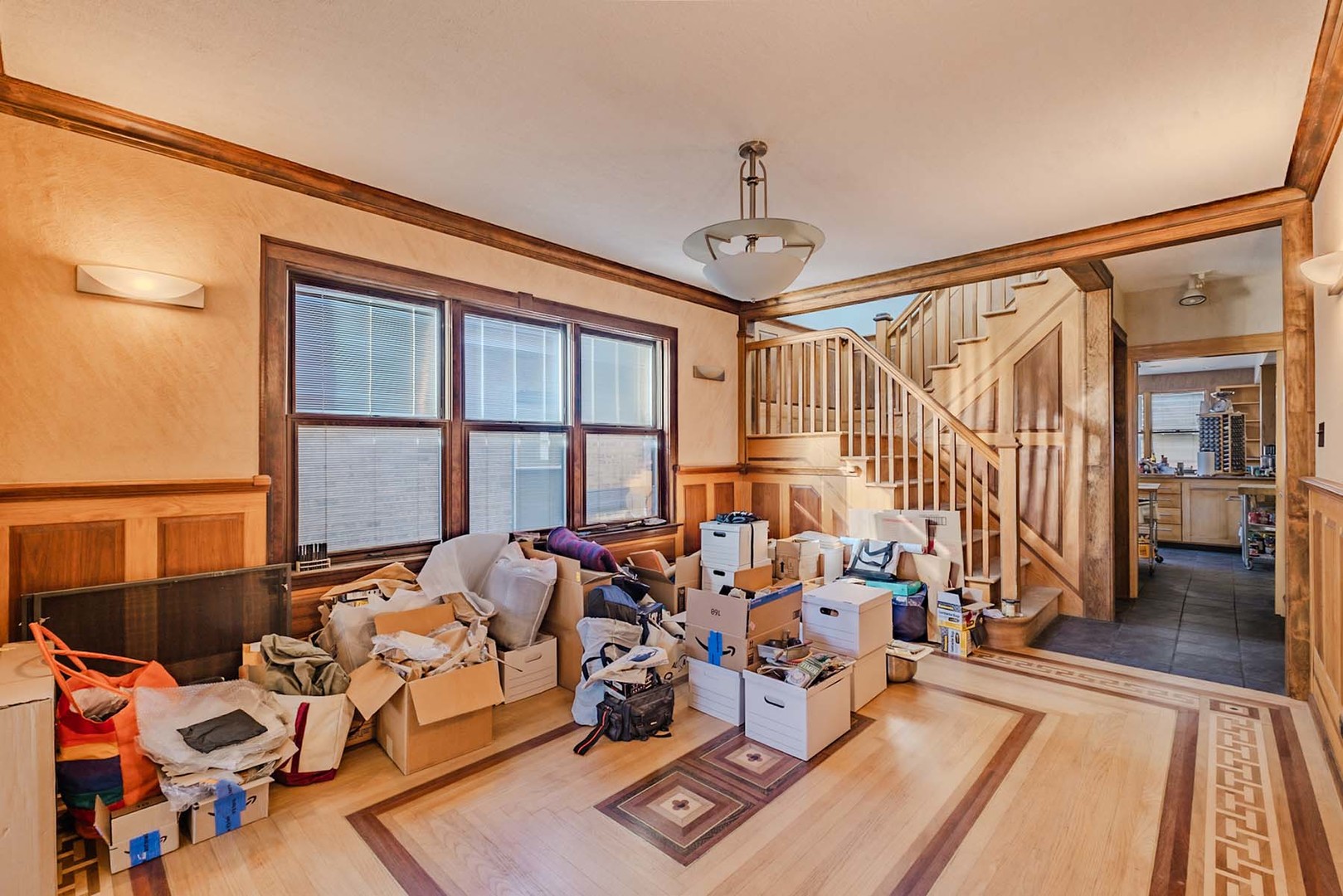2426 Oak Park Avenue Property Photo 6