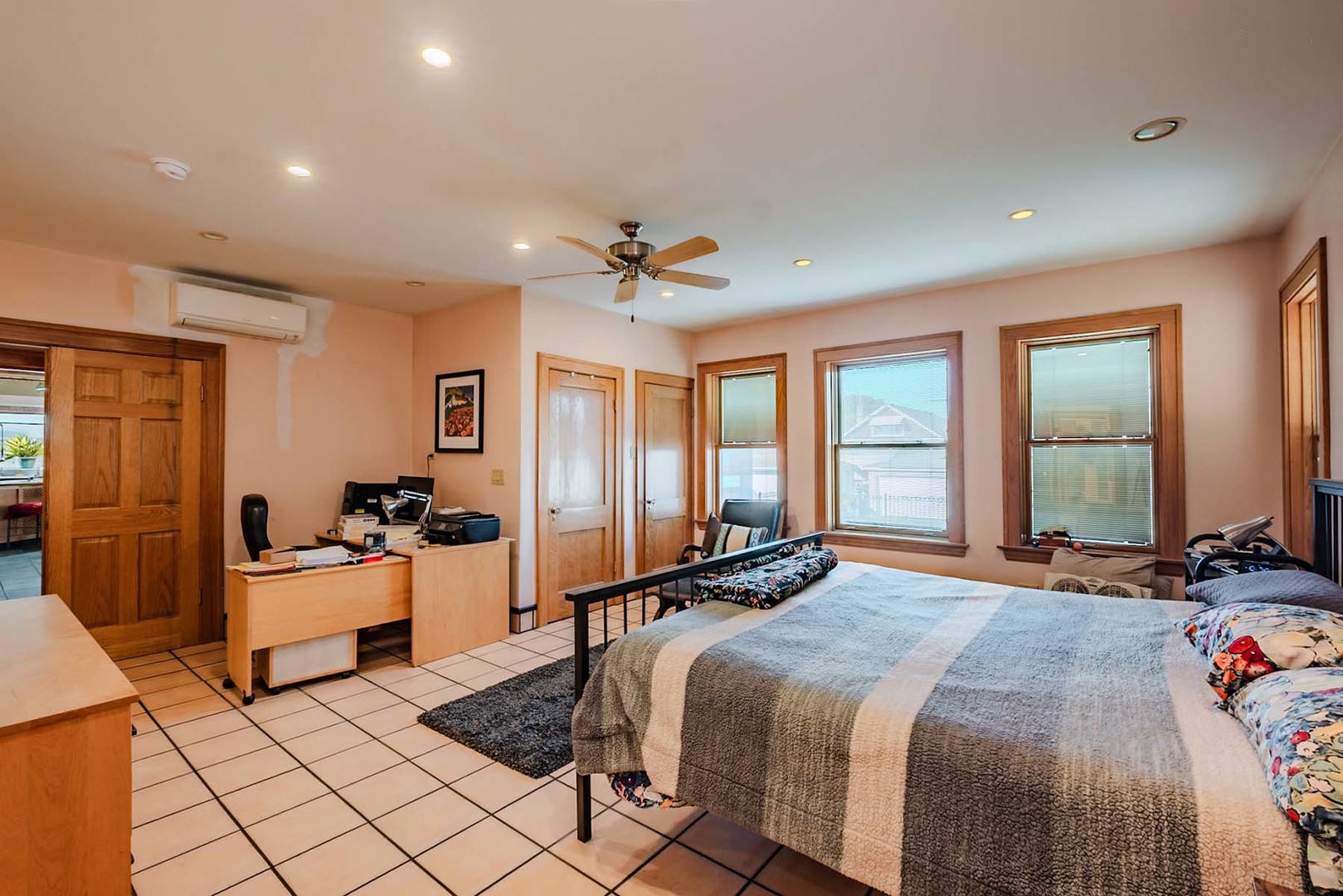 2426 Oak Park Avenue Property Photo 16