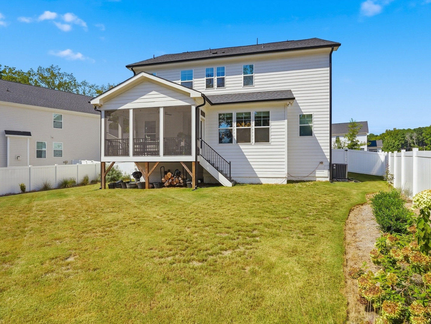 151 Dunloe Loop Property Photo 30
