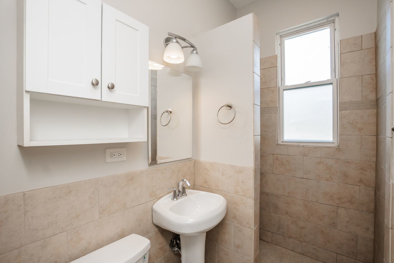 2112 W Roscoe Street 2r Property Photo 10
